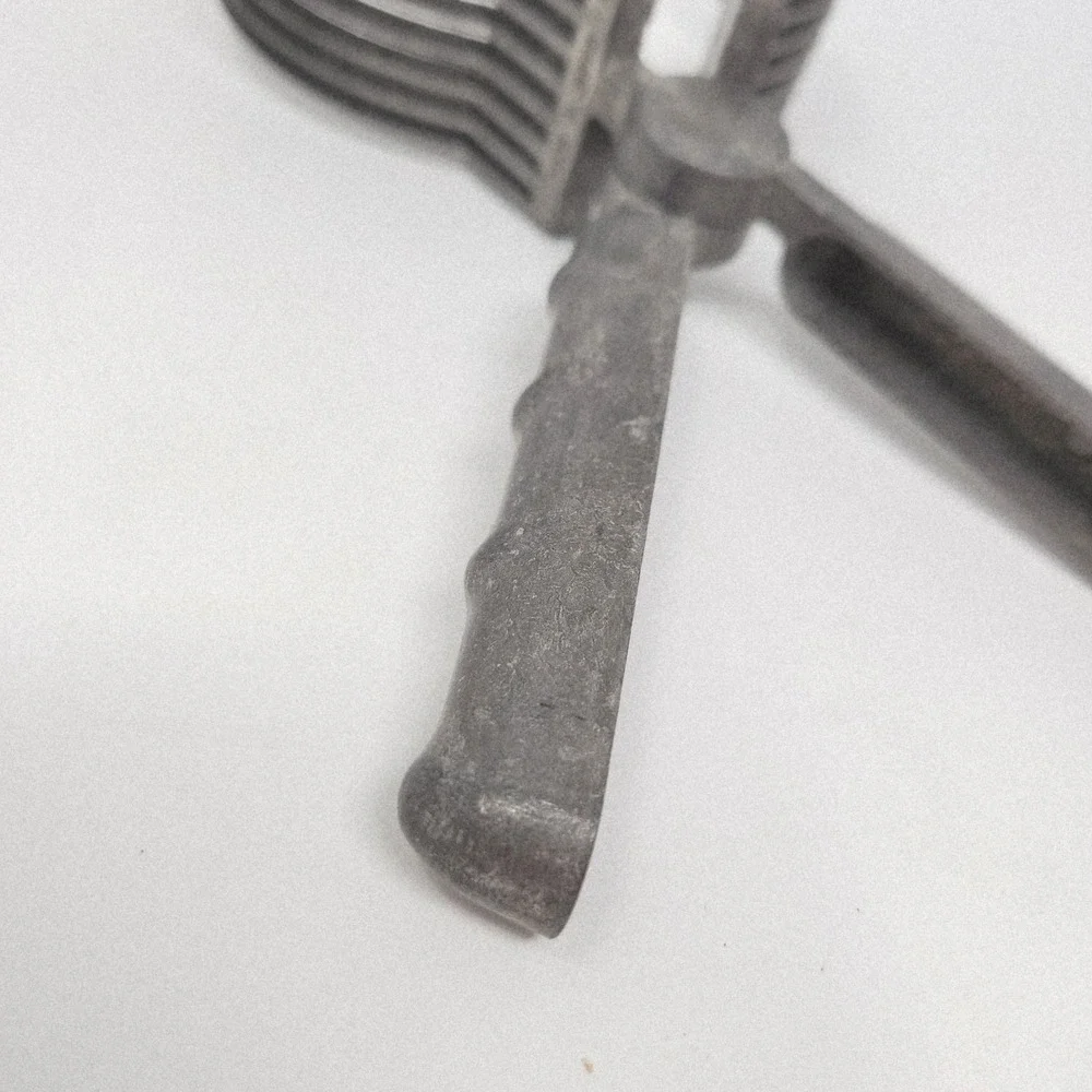 Vintage Alumimum Roast Meat Holder Slicing Aid